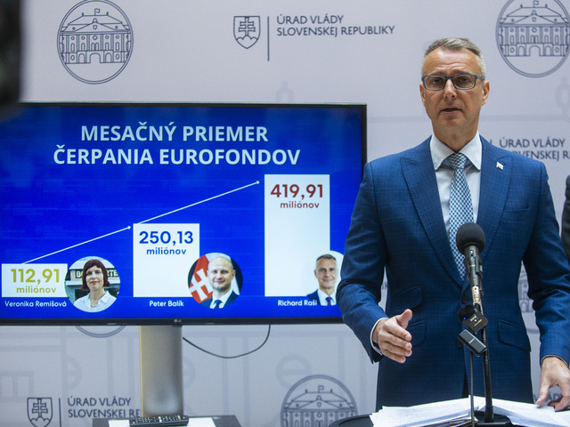 Rezort investícií predkladá novú novelu. Chce odbúrať nadmernú byrokraciu a pomôcť obstarávateľom