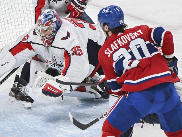 NHL: Slafkovský pokračuje v rekordnej šnúre, na výhru tu však nestačilo. Fehérváry sa zranil