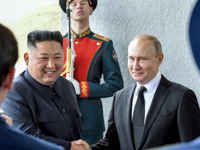 KĽDR a Rusko sa netaja, že majú k sebe blízko. Kim dostal od Putina drahý darček, môže ísť o porušenie sankcií
