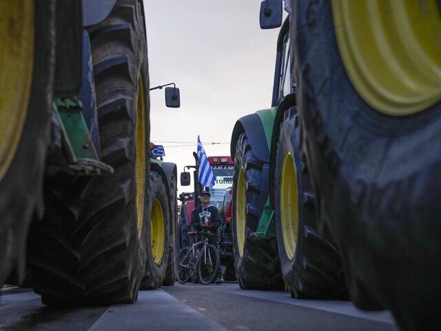 Farmári protestujú po celej Európe. Spája ich solidarita