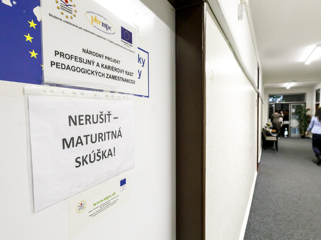 Drucker predstavil zásadnú zmenu v maturitách. Matematika bude mať dve úrovne, jedna prinesie aj ústnu skúšku