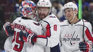 NHL: Pospíšil prispel gólom k triumfu Flames, Černák a Slafkovský asistovali