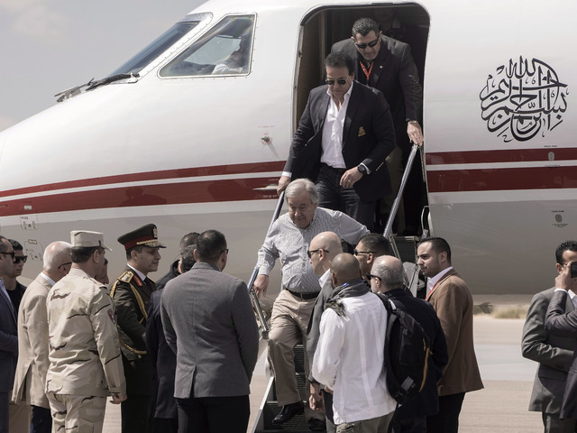 Šéf OSN navštívil hranicu Pásma Gazy a Egypta. Opäť vyzýval na humanitárne prímerie