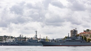 Ukrajinské sily likvidujú ruskú čiernomorskú flotilu. Generálny štáb oznámil zásah dvoch lodí na Kryme