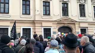 Neberte nám Bibianu. Pracovníci domu umenia pre deti protestovali proti rozhodnutiu ministerky Šimkovičovej 