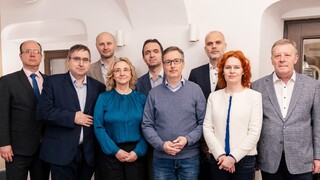 Desať ministrov z Ódorovej vlády vyjadrilo svoj názor. Koho podporili v druhom kole prezidentských volieb? 