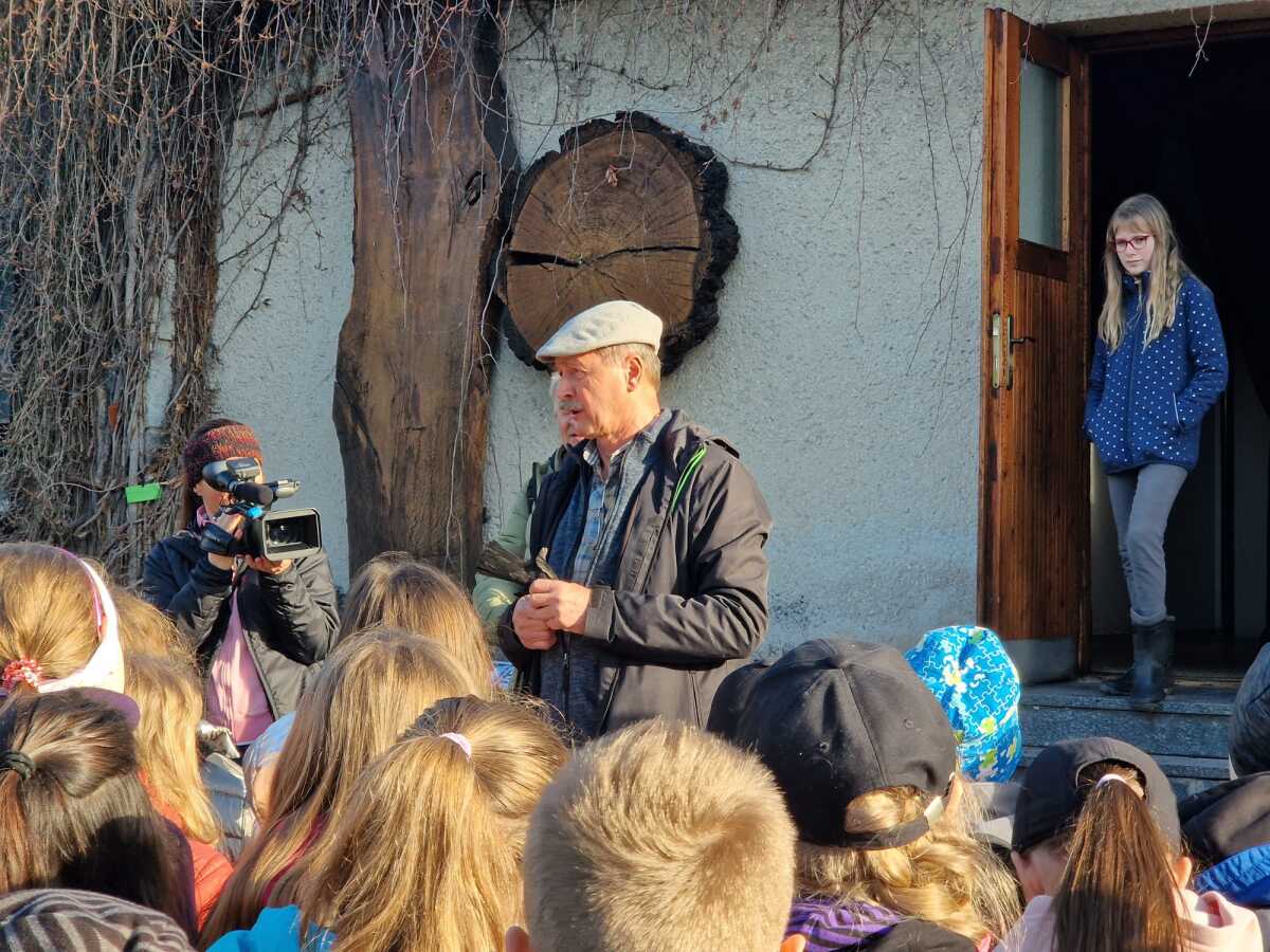 WhatsApp Image 2024-04-03 at 10.33.15 AM (1).jpeg