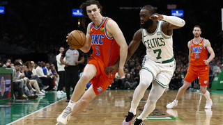 NBA: Boston Celtics zvíťazil nad Oklahomou City Thunder.  Zaručili si tak výhru základnej časti súťaže
