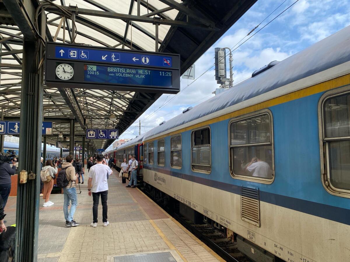 volebný vlak