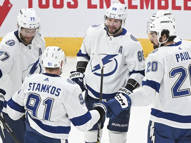 NHL: Černák je prvý Slovák s miestenkou v play off. Fehérváryho Washington piatykrát po sebe prehral