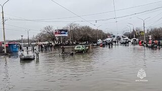 Najhoršiu situáciu očakávajú o dva dni. Zaplavených je vyše 10-tisíc domov v Orenburskej oblasti