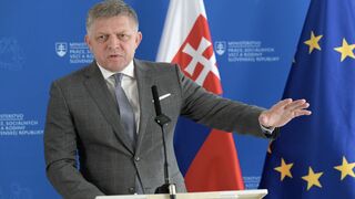 Fico: O pláne obnovy vedieme s Európskou komisou len technické konzultácie, riešime trestný zákon