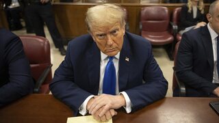 V New Yorku začal proces s Trumpom. Platba pornoherečke bola súčasťou sprisahania, tvrdí prokuratúra