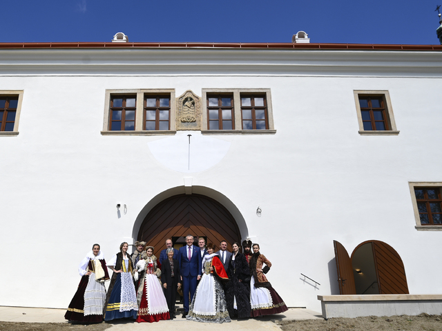 Slúžil ako nocľaháreň, potom roky chátral. Takto vyzerá zrekonštruovaný Draškovičov kaštieľ 