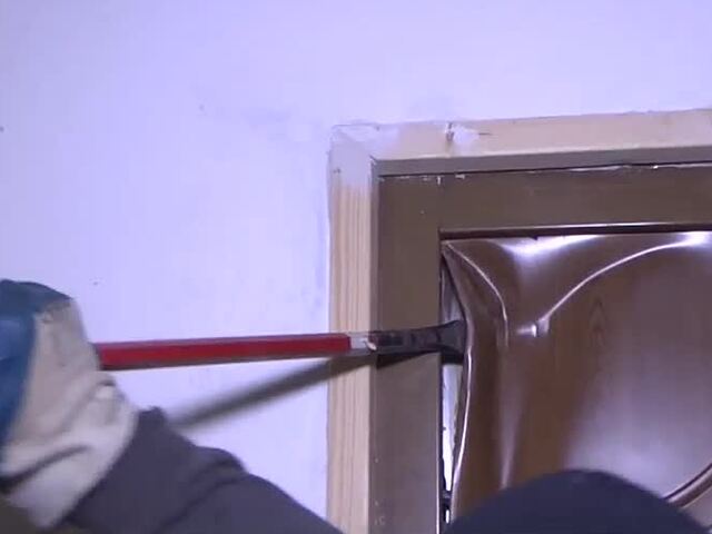 Krádeže bytov opäť pribúdajú.  Zlodeji používajú špeciálne techniky