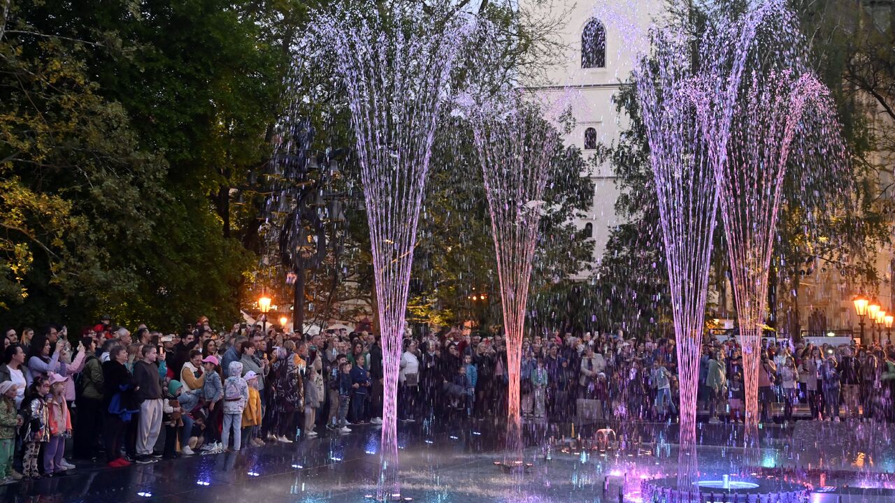 Uvedenie Spievajúcej fontány v Košiciach do života