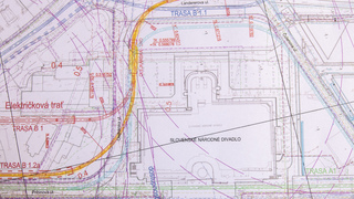 Električková trať priamo pred budovou SND sa stáva realitou. Bratislava oznámila, kedy ju začnú stavať