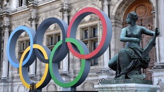 Mala byť výkladnou skriňou Francúzska, no stáva sa nočnou morou. Prečo olympiáda v Paríži čelí hrozbe terorizmu