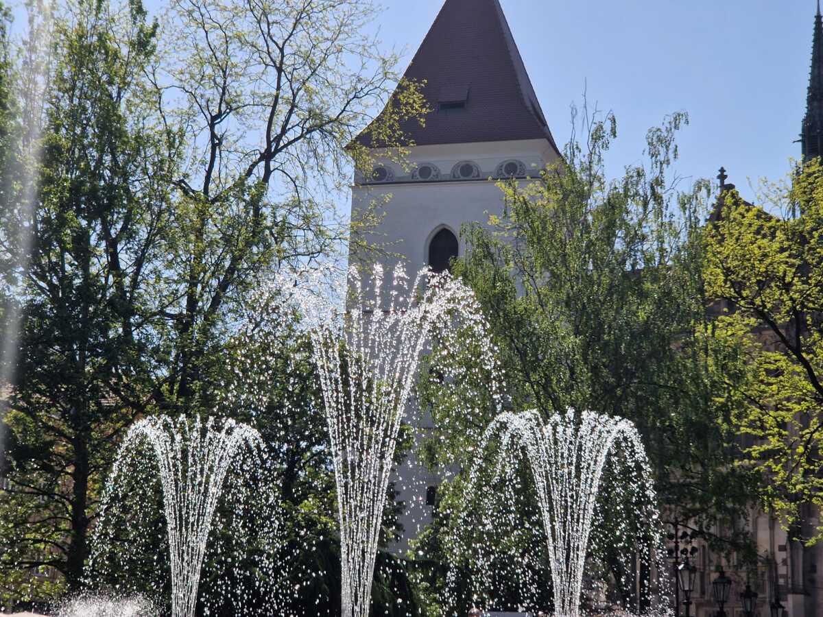 Spievajúca fontána