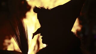 Pálenie čarodejníc sa zmenilo na katastrofu. Na Vysočine miestni podpálili les