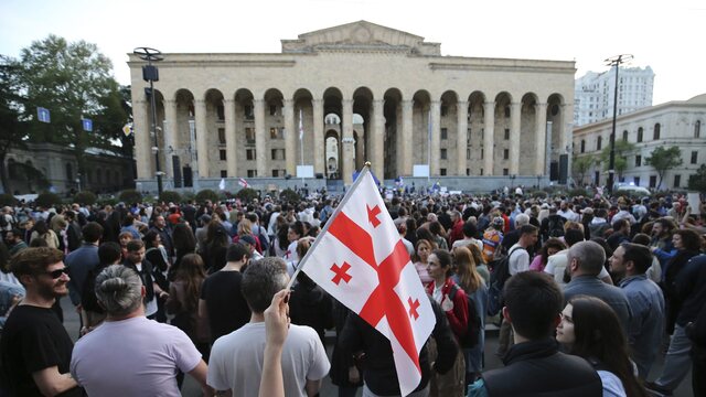 Gruzínsko parliament protest ruský zákon