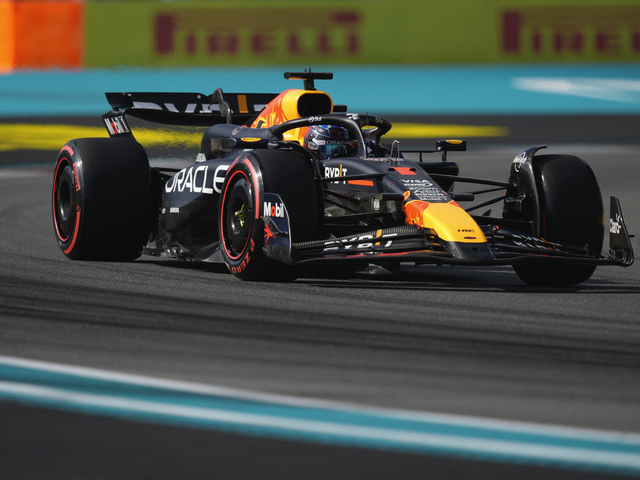 F1: Verstappen je najrýchlejší v kvalifikácii šprintu. Do prvého radu sa kvalifikovali aj Leclerc a Perez