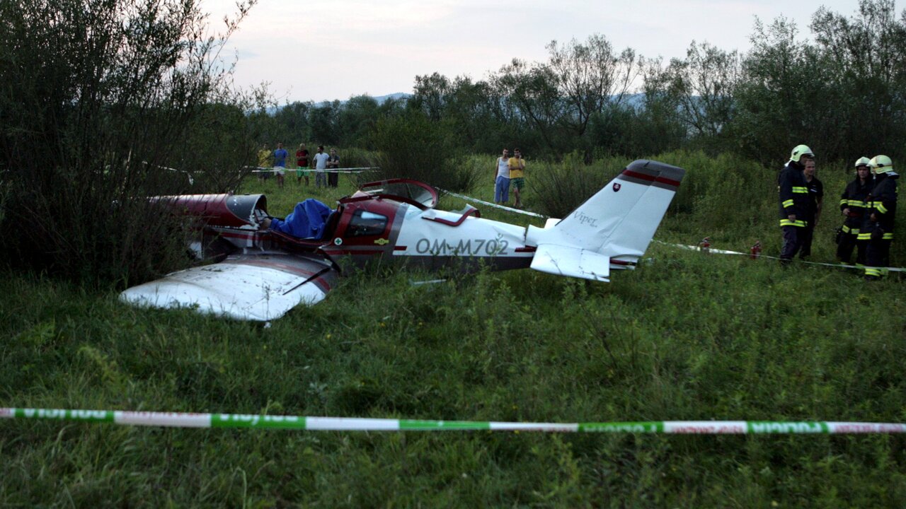 pád lietadla, trosky