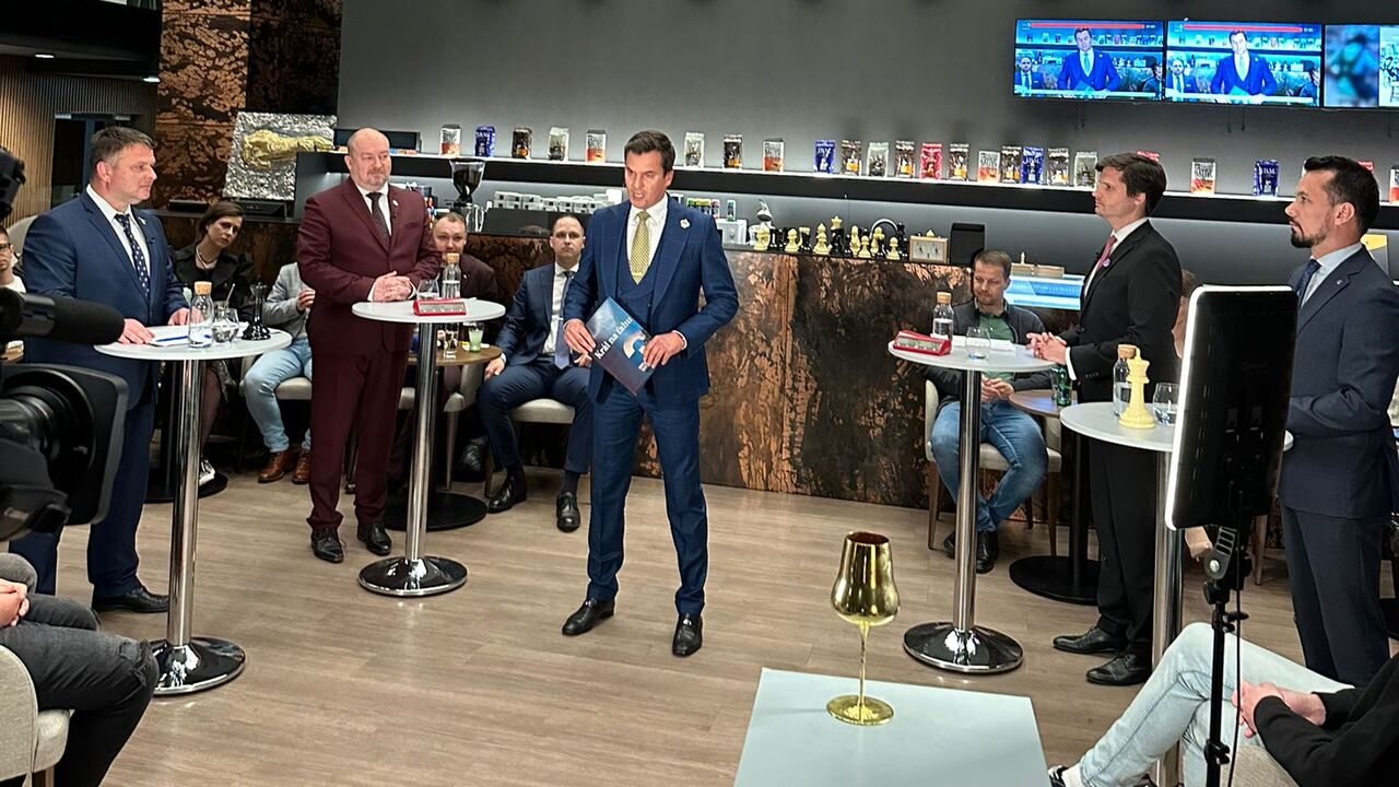 WhatsApp Image 2024-05-07 at 21.15.15.jpeg