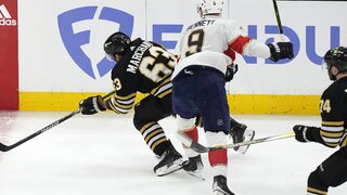 NHL: Florida využila štyri presilovky a zdolala Boston. Edmonton uspel v predĺžení