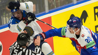 Nenechali nič na náhodu. Slovenskí hokejisti si pripisujú prvé body na šampionáte, Kazachstan porazili 6:2