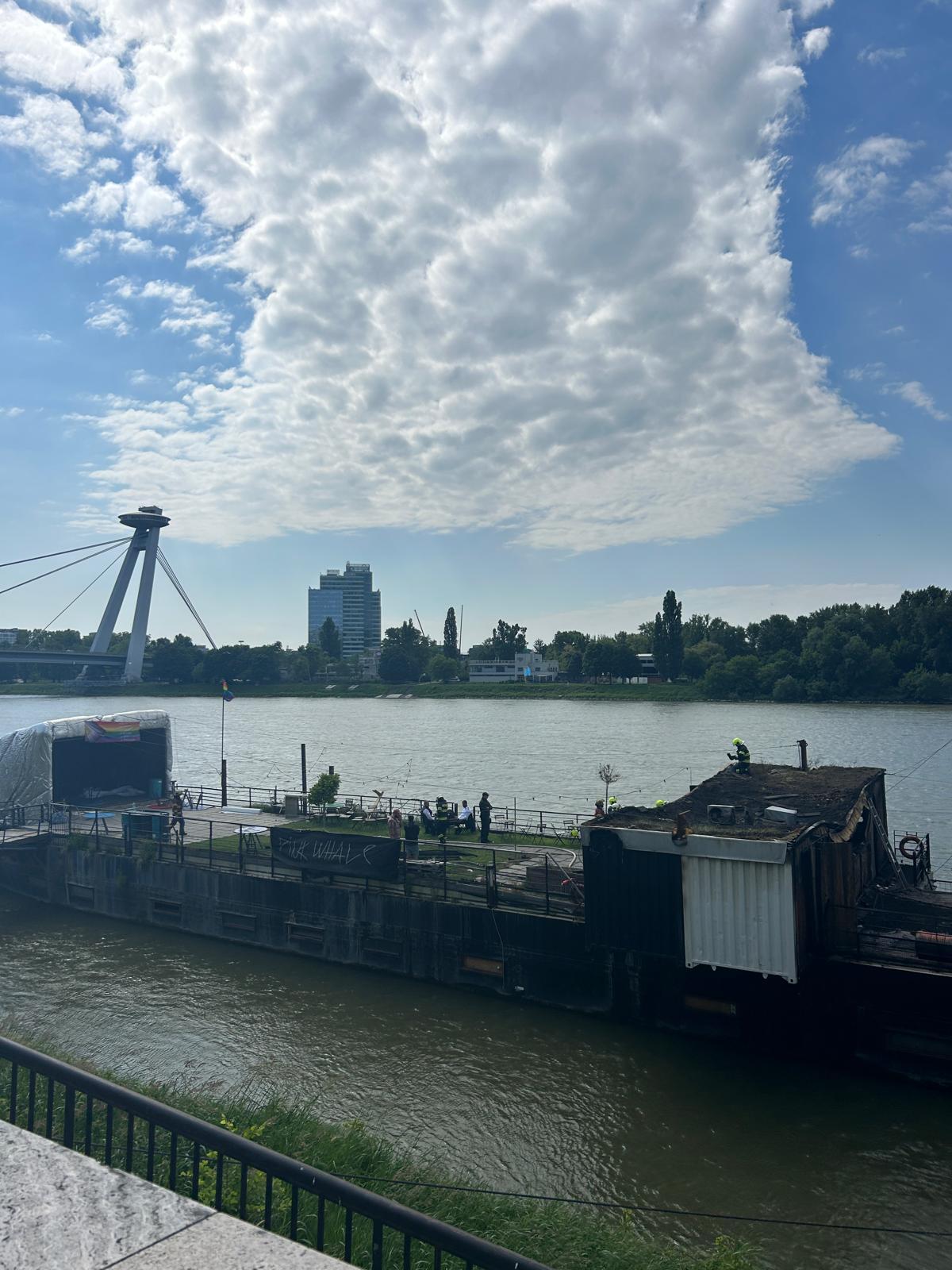 požiar Dunaj loď podnik