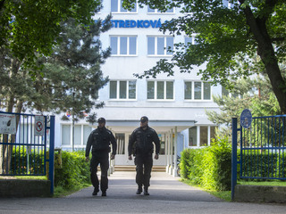 20240509Policia_Zakladneskoly_4040933.jpg