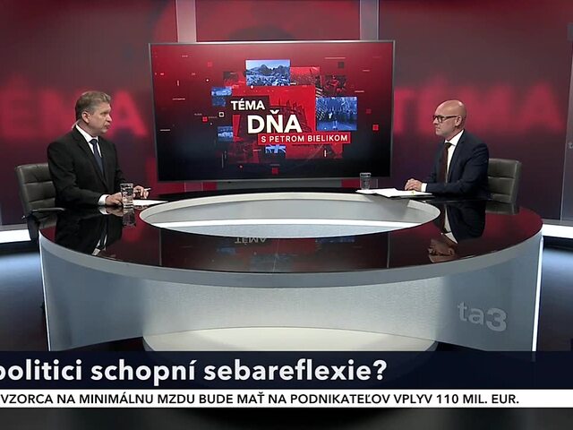 Sú politici schopní sebareflexie?