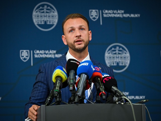 Šutaj Eštok o koncovej nemocnici v Ružinove: Projekt je nerealistický. Výstavbu chce prediskutovať so Šaškom