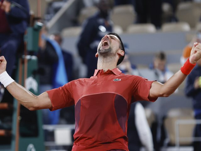 Djokovič vyhral proti Musettimu. Vyrovnal Federerov rekord v počte vyhratých grandslamových zápasov
