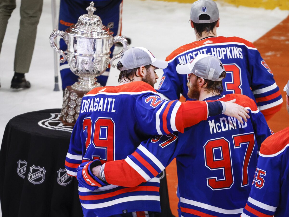 Stars_Oilers_Hockey384418.jpg