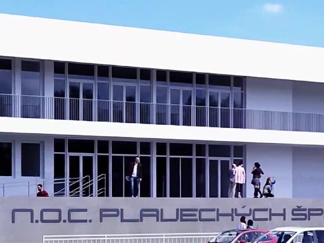 Harmonogram prác výstavby Národného olympijského centra plaveckých športov v Košiciach hlási sklz. Stihnú majstrovstvá v plávaní?