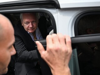 Julian Assange