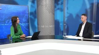 Vo Francúzsku sa začalo elektronické hlasovanie. Môže Macron viac získať alebo stratiť? 