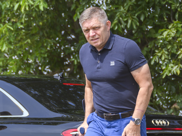 Scéna ako cez kopirák. Fico reagoval na atentát na Trumpa