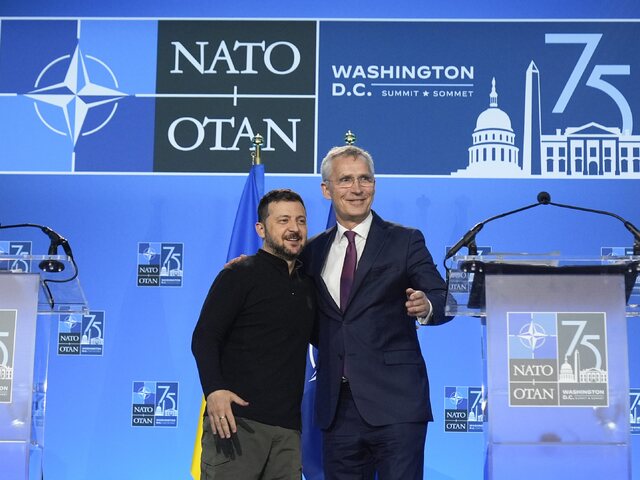 Samit NATO vrcholí. Je otázkou času, keby bude Ukrajina členom, tvrdí Stoltenberg. Zelenskyj volá po jednote