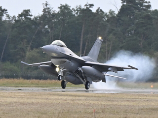 stíhačky F-16