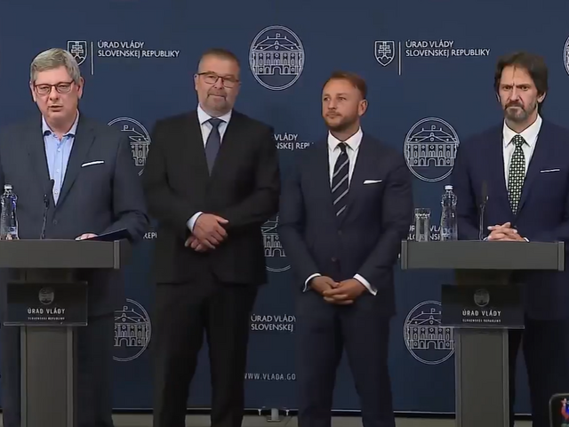 Vláda ohlásila nové benefity pre policajtov. Zbor chce zachrániť príspevkami za tisíce eur