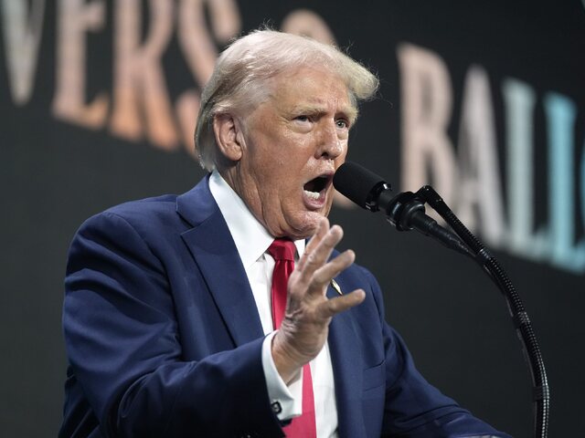 Trump chce čas. Exprezident žiada odklad verdiktu v prípade podplácania pornoherečky a falšovania záznamov