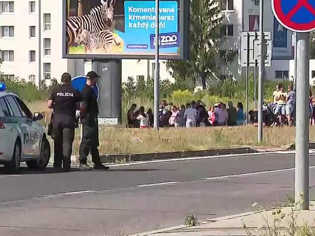 Bombu nenašli, bratislavské letisko je opäť v plnej prevádzke. Evakuácia skončila