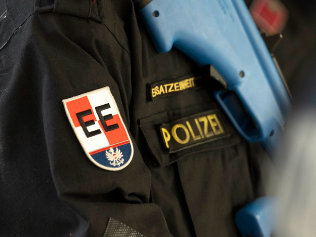 Slovák prepadol banku v Rakúsku. Polícia ho vypátrala a teraz sedí vo väzbe