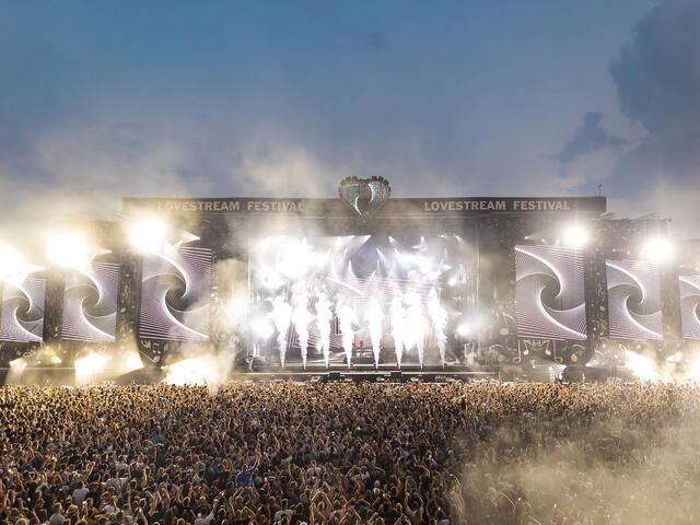 V Bratislave sa začal Lovestream festival. Ťahákom prvého dňa je legendárny raper