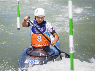 luknárová
