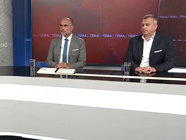 Opozícia neuspela v odvolávaní