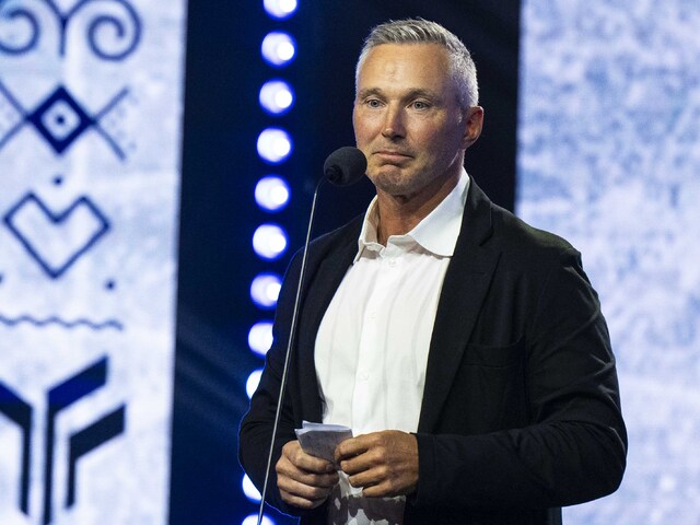 Višňovský je členom Siene slávy slovenského hokeja. Pri preberaní ocenenia sa neubránil ani emóciám